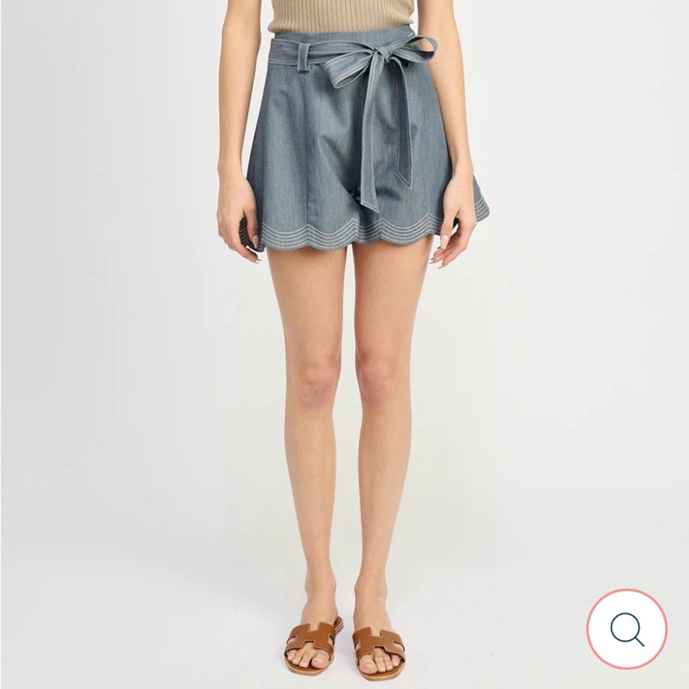 En Saison Blue High-Waisted Shorts with Tie Belt